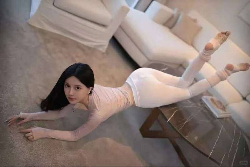 极品舞蹈生，美貌与才华并存