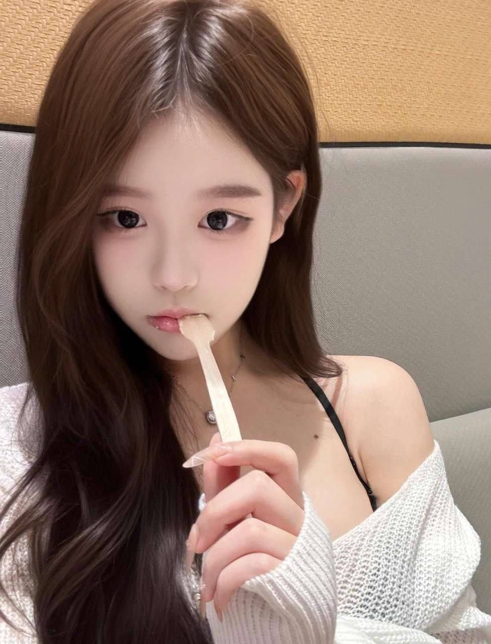 最佳女友款🏠独家🦜童颜巨乳06 167D