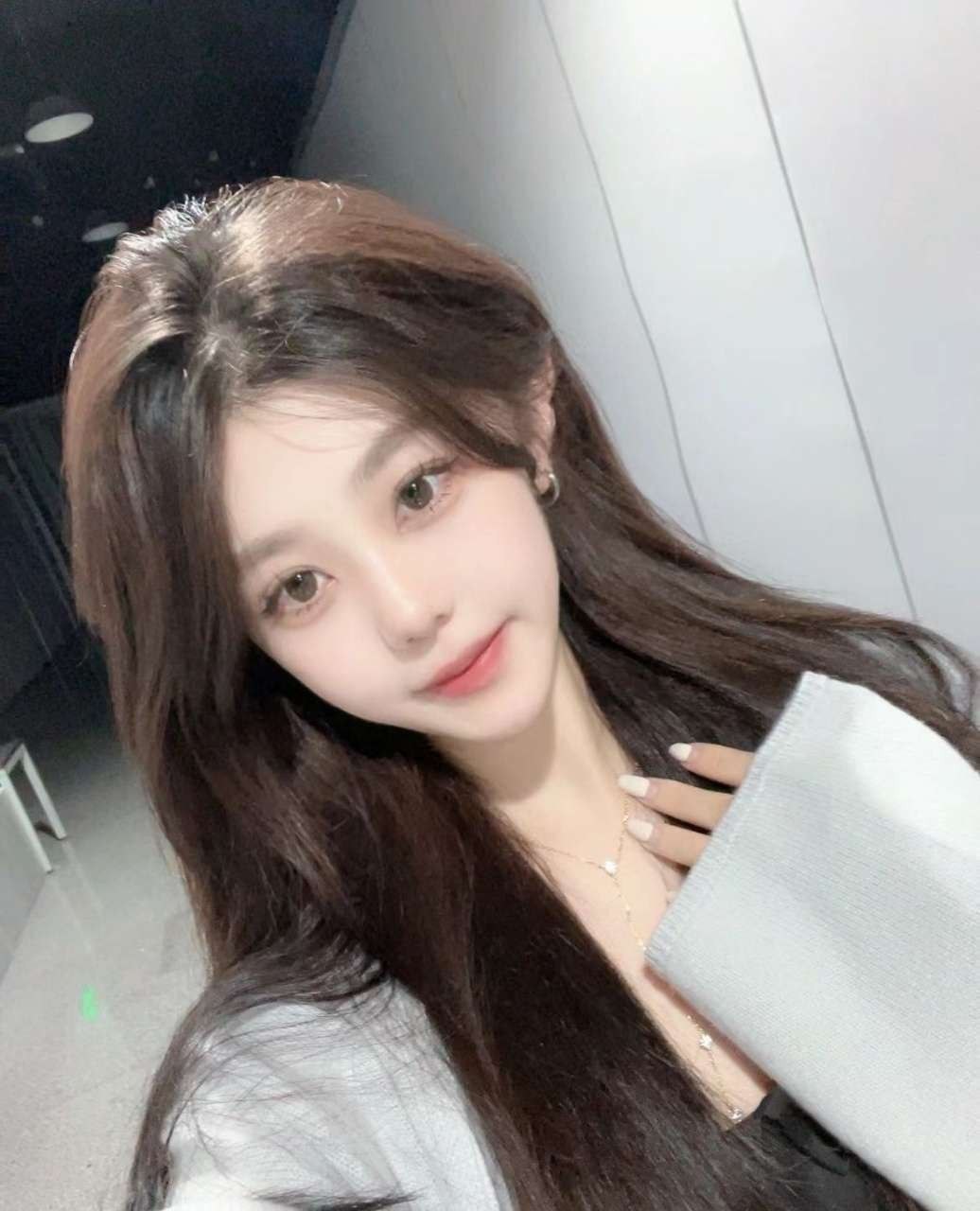 南京新人 极品硬W条件短开Nj 3🉑约本人马甲线