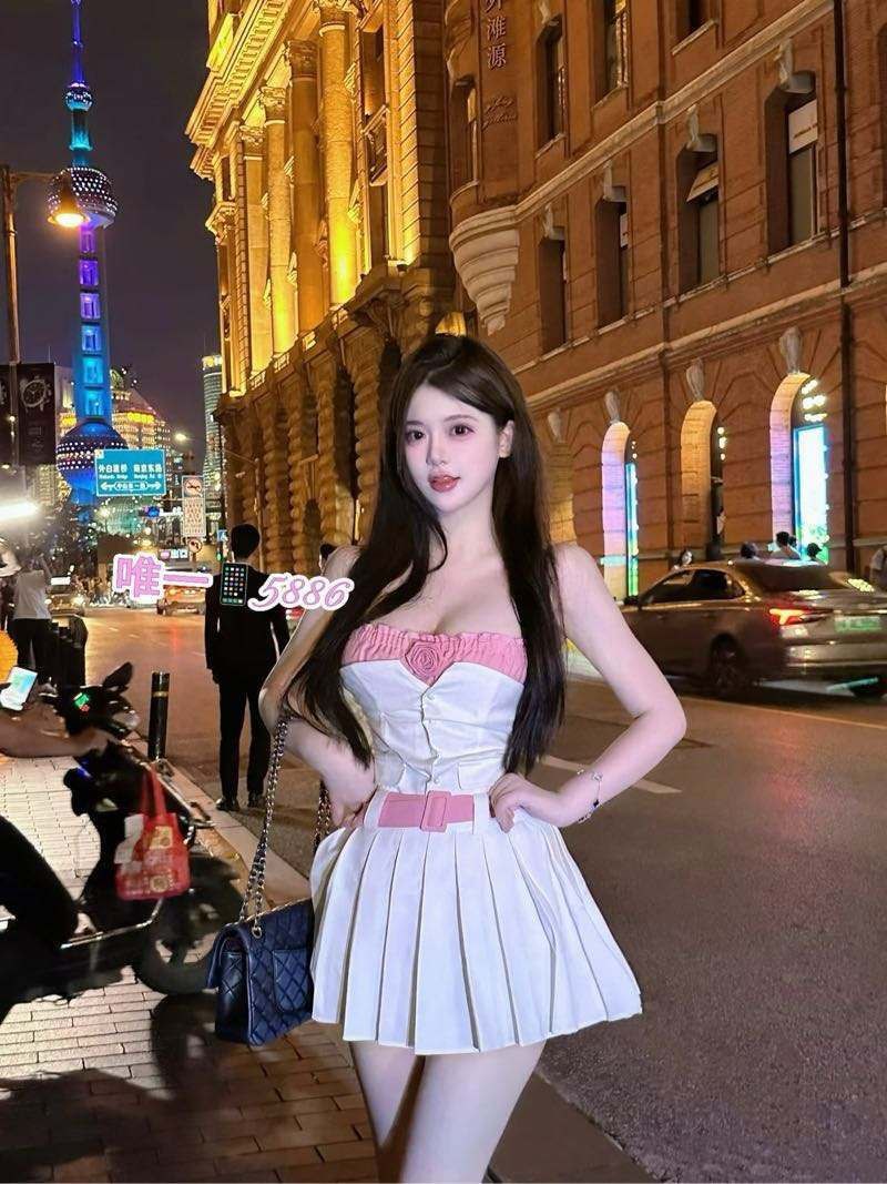 合肥🔯童颜巨乳  纯欲身材｜性感小野猫  情趣制服 体验满分𝖘𝖊𝒙 