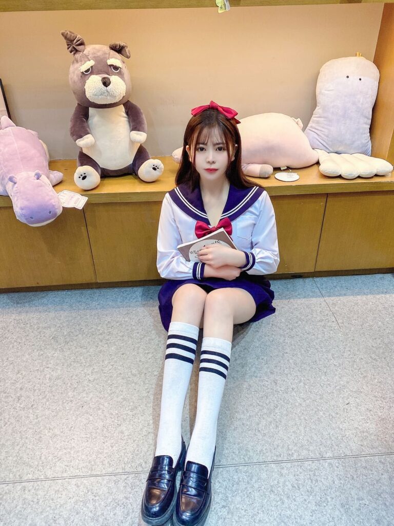 上海外围 静安04学生 1 mmexport1621073958645