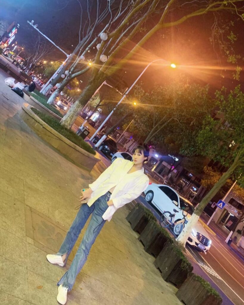 济南外围新人三点粉嫩 3 mmexport1626203736430