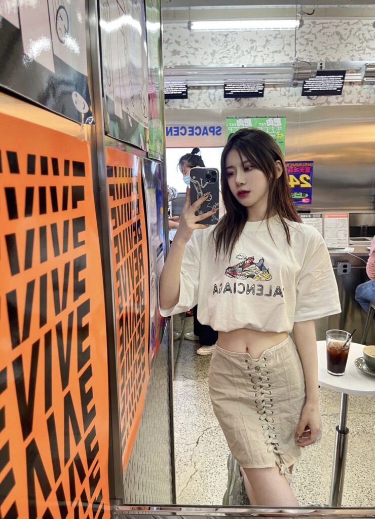 北京00后抖音网红 4 mmexport1627406681415