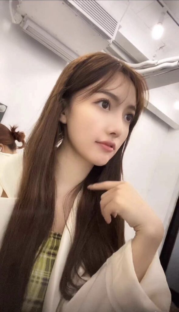 mmexport1628007909752