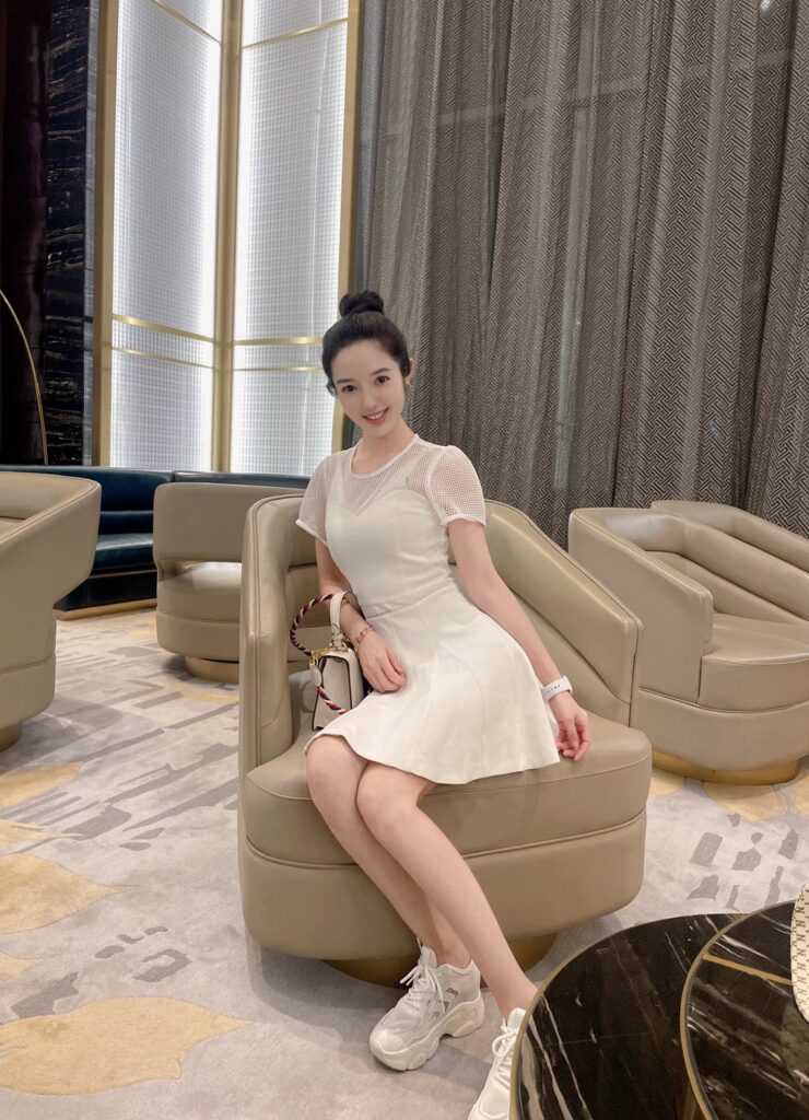 mmexport1634755558945