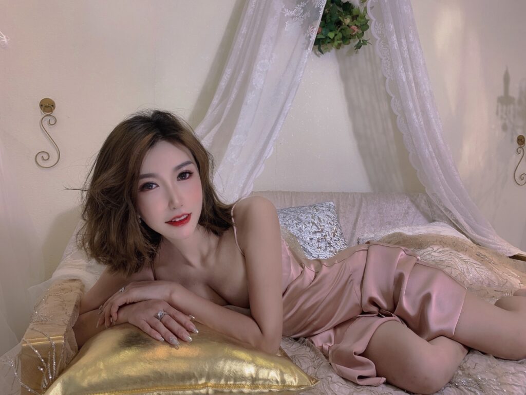 mmexport1634755682923