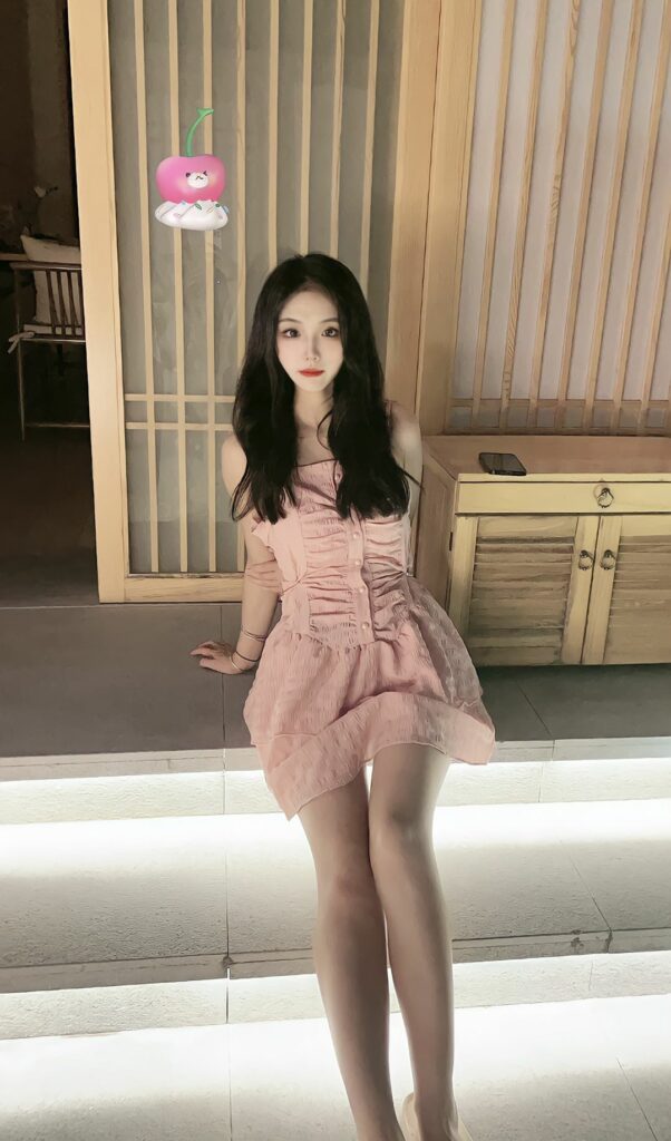 上海嗲嗲小女生甜美与魅惑 4 mmexport1634927710220