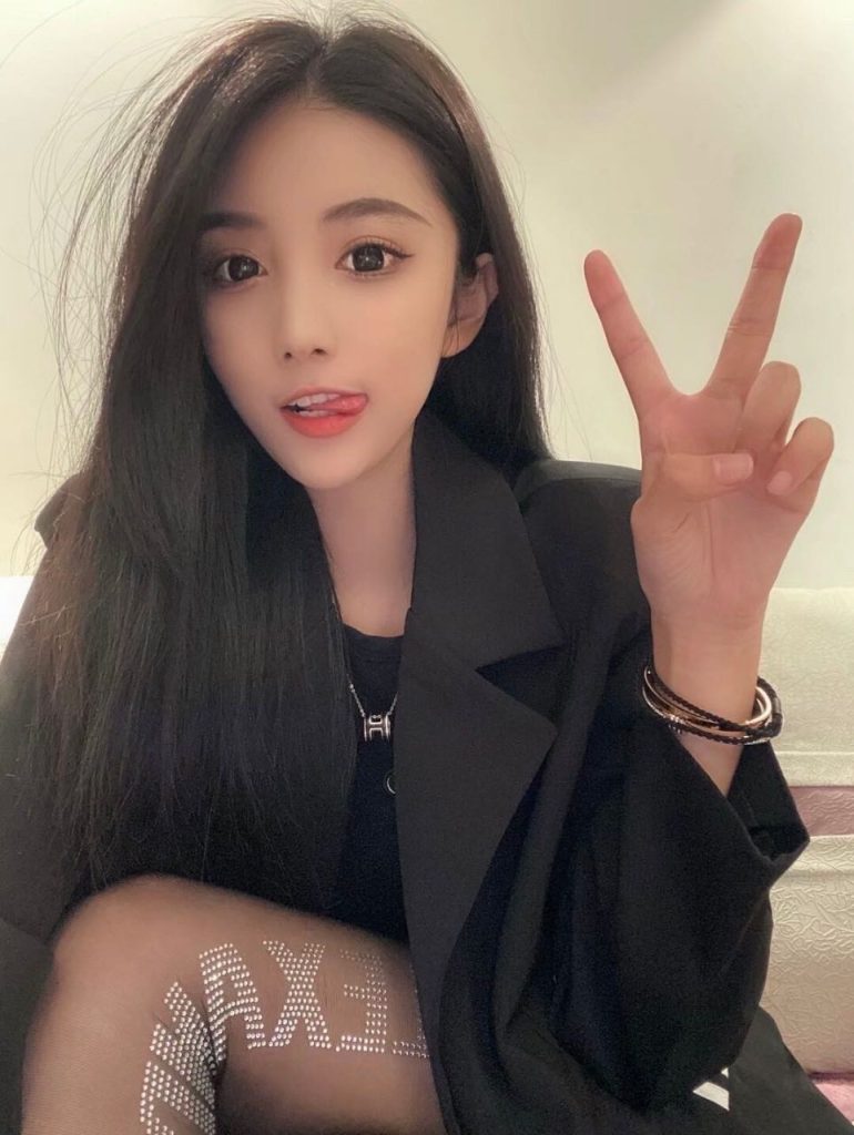 mmexport1661774140677