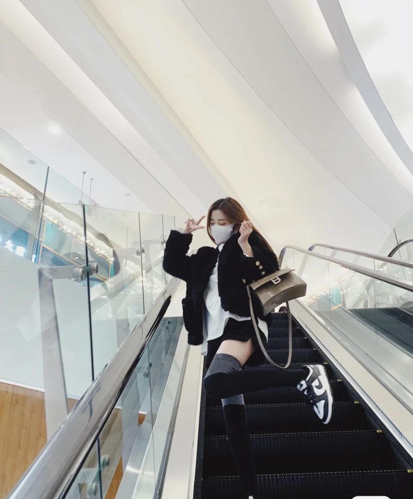 mmexport1663051202929