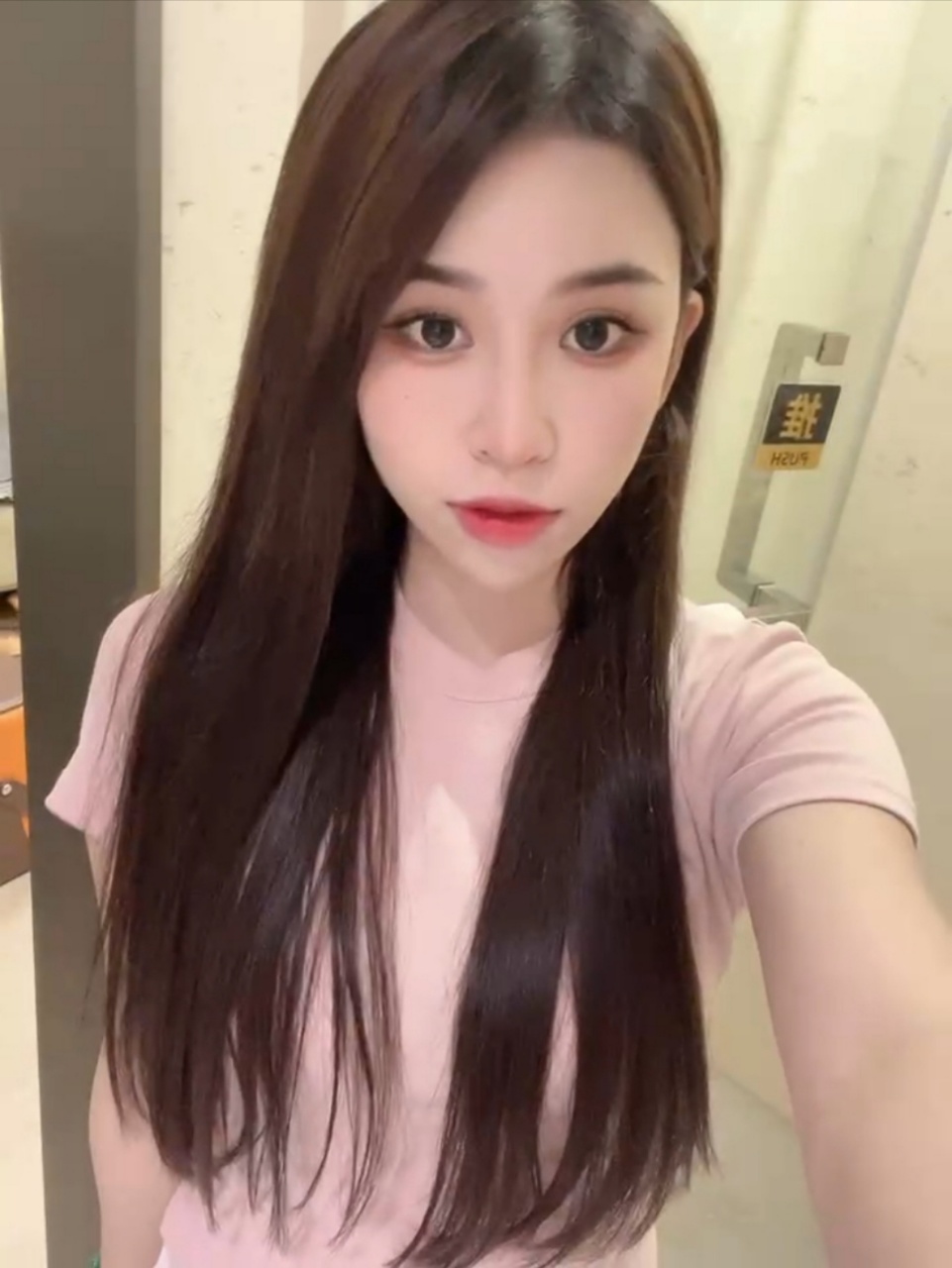 深圳外围 跳舞主播兼职🌸女朋友感觉