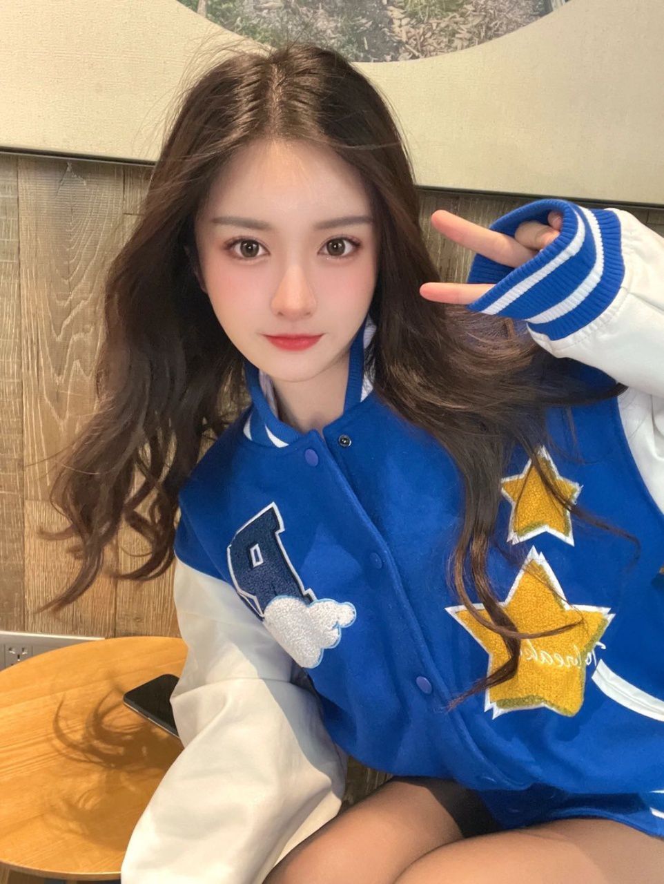 石家庄外围清纯可爱大长腿皮肤雪白少女