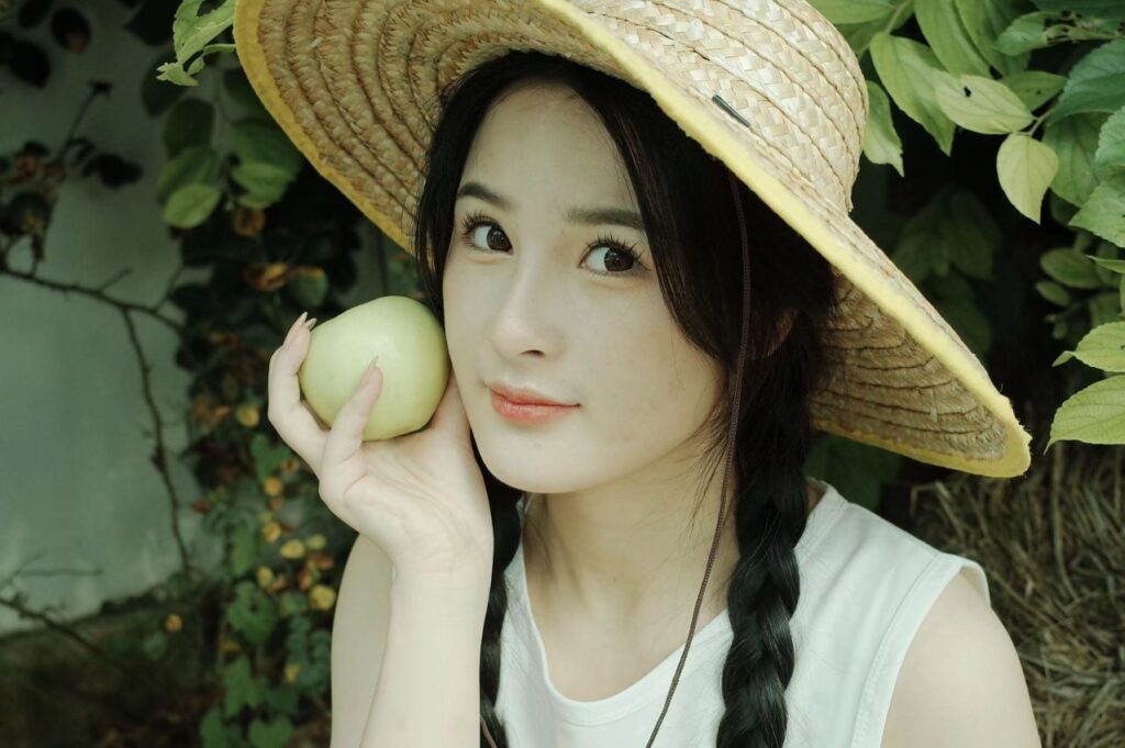 1696338524530 compressed