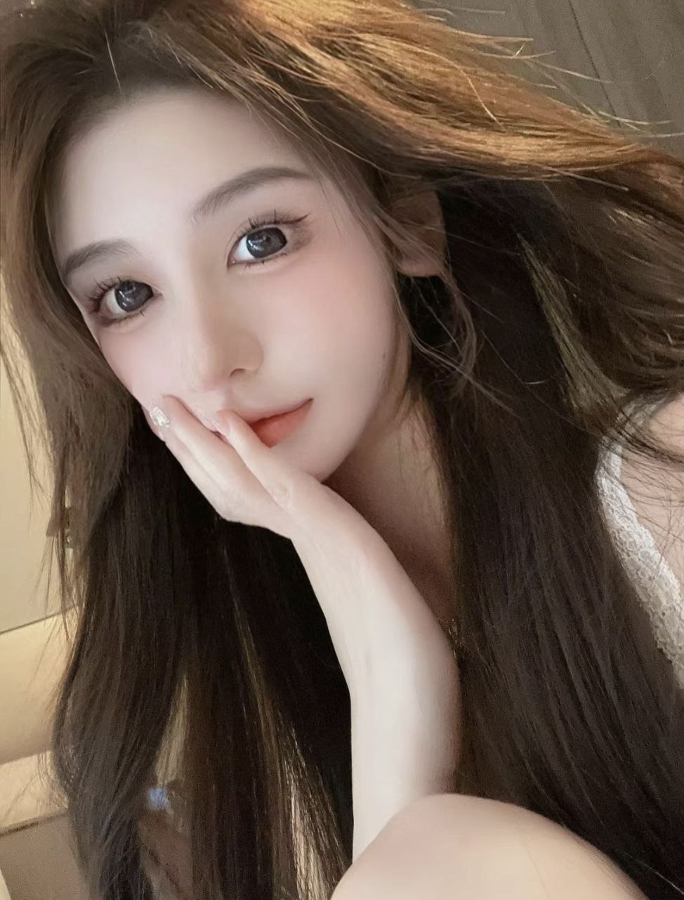 杭州外围南方姑娘 皮肤滑嫩 性格温柔
