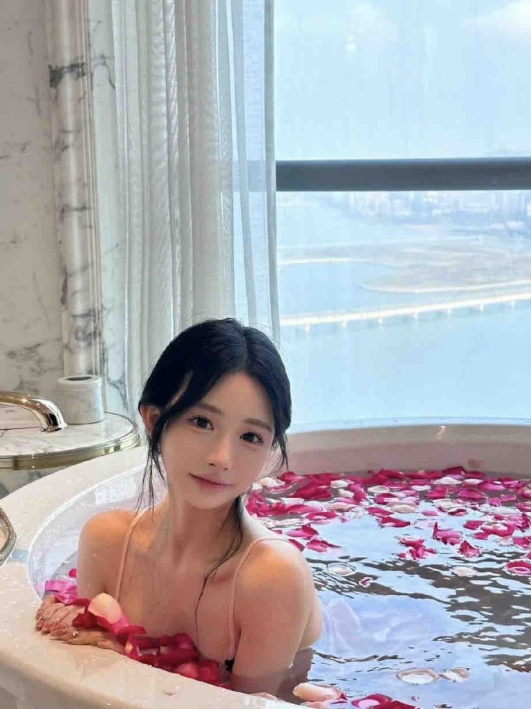 上海外围 170/F纯欲新人 童颜巨乳 4 1003156714