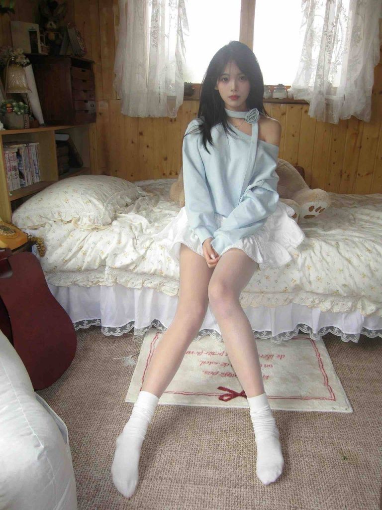 杭州外围 01-170日系素人阳光少女 2 1003680942