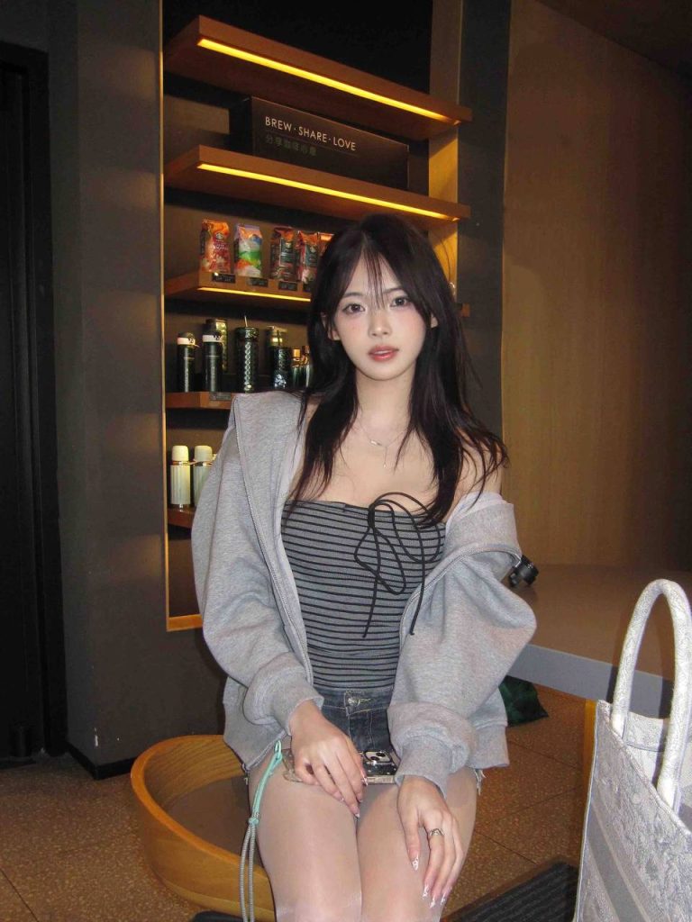 杭州外围 01-170日系素人阳光少女 4 1003680945