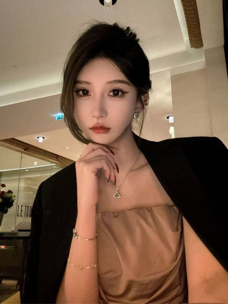 北京外围 真实02签约模特网红兼职短开 筷子腿高颜值 3 1003681218