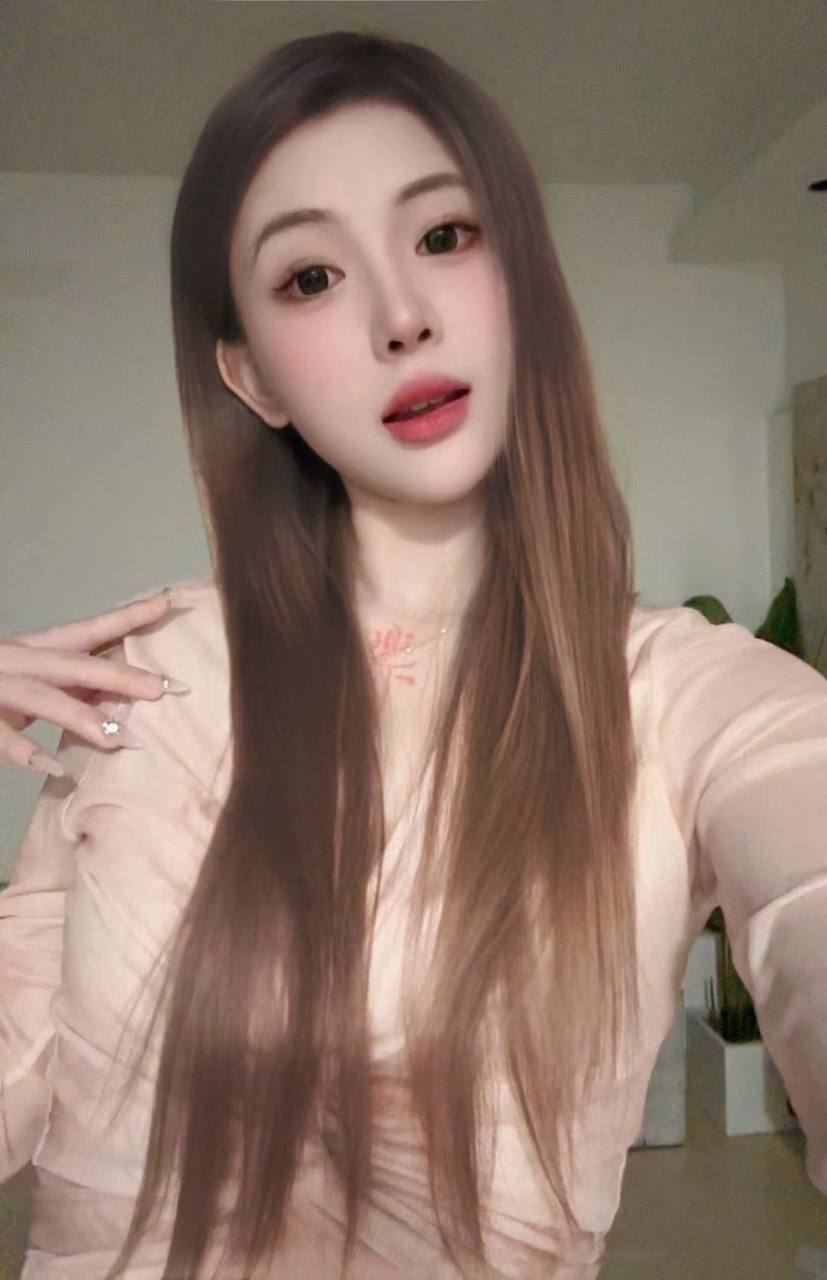 广州外围 05年高白纯 身材完美 清纯脸蛋
