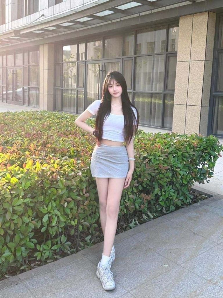 南昌外围 178/C 高大白可纯可欲可甜可盐 3 1000025148