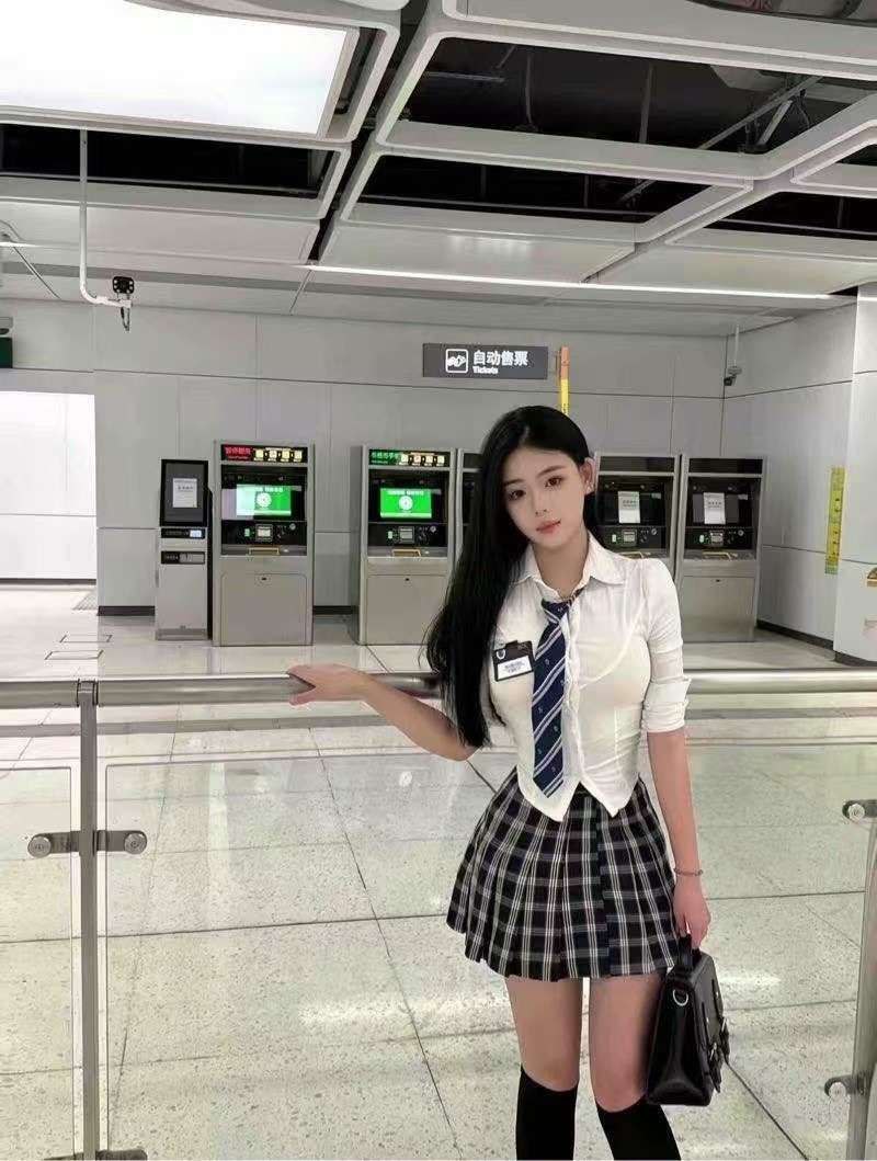 温州外围 175/B 筷子腿小蛮腰