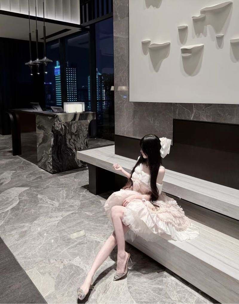 杭州外围 06嫩妹初下海 青秀甜妹 极品A4腰 1 1000026094