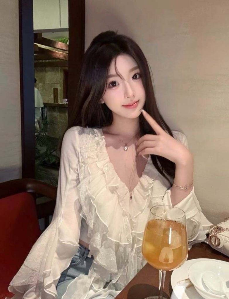 杭州外围 06嫩妹初下海 青秀甜妹 极品A4腰 5 1000026097