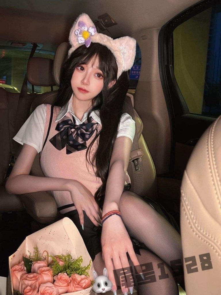 上海外围 05年天花板萝莉 女的魅惑女友 1 1000027138