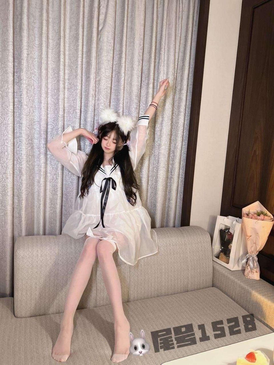上海外围 05年天花板萝莉 女的魅惑女友