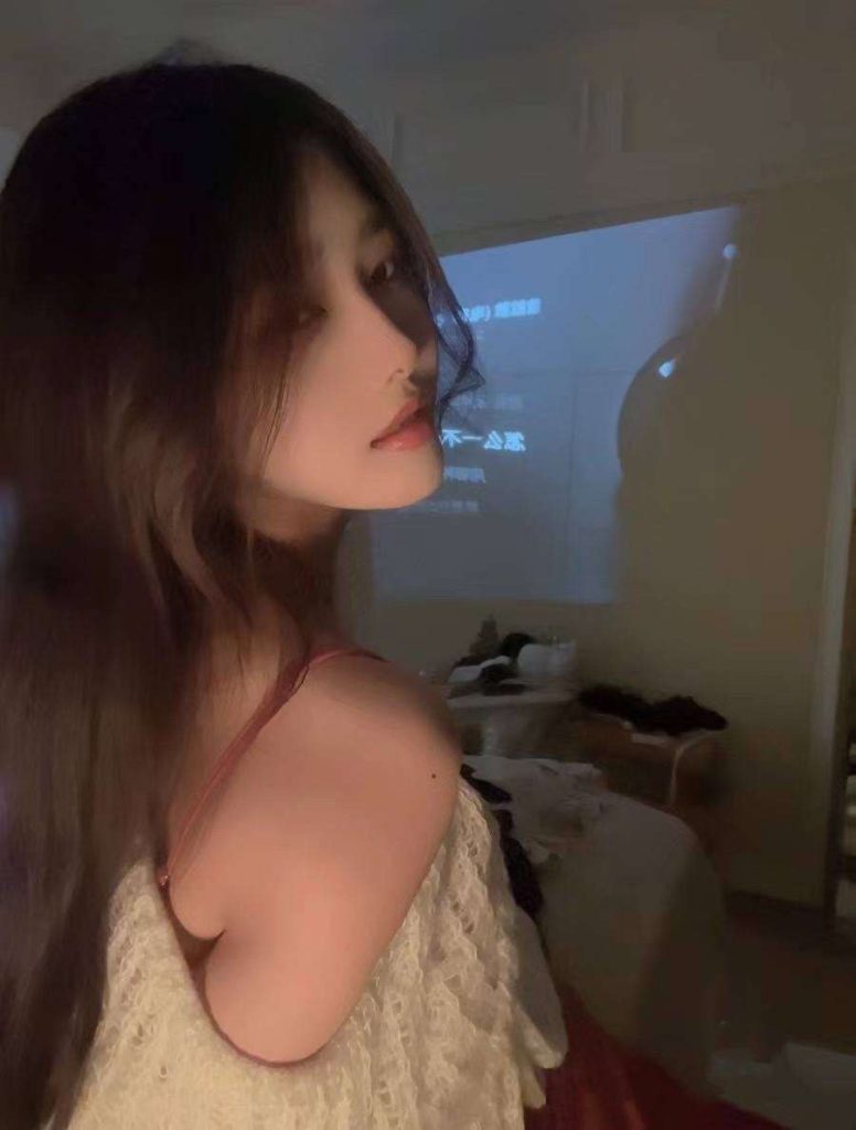 福州外围 170/D 圈外女友完美性感 4 1000027150 1