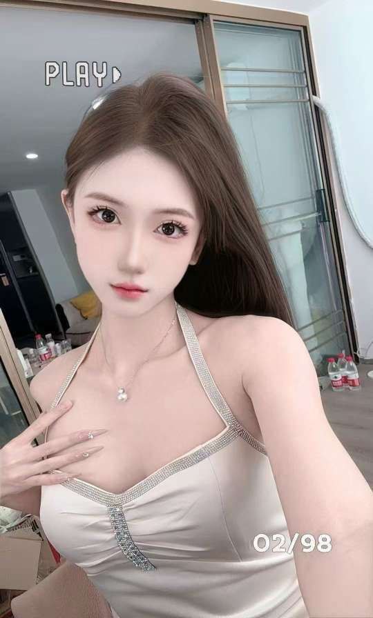 青岛外围 05年新人兼职 穿着大牌气质大方 1 1000028904