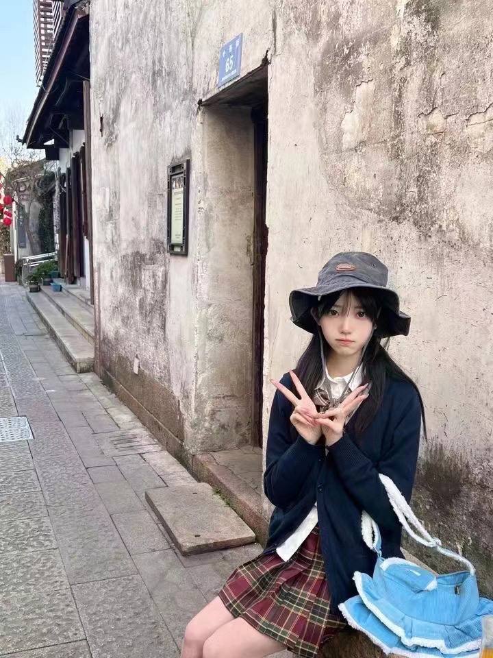 长沙外围 02年170绝妙身材可爱脸蛋 清純可爱 粉粉嫩嫩 2 1000038436