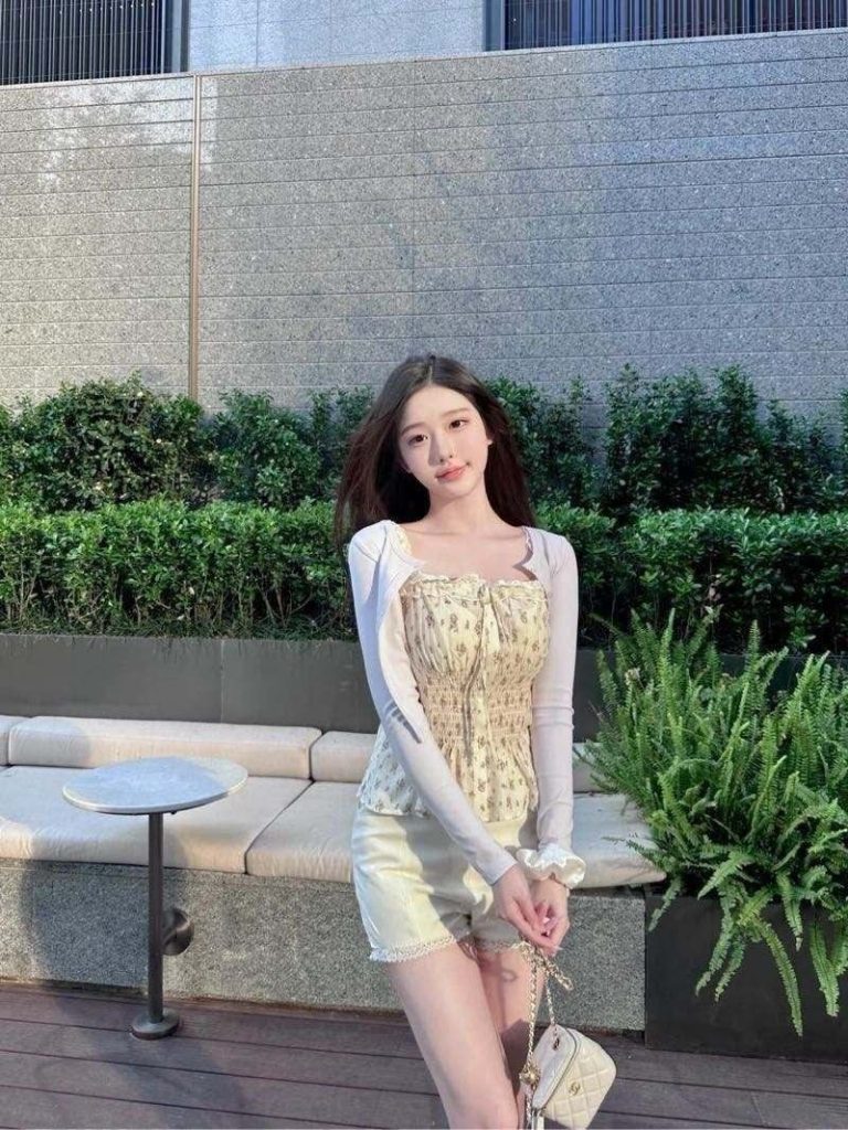 海口外围 04年清纯幼态脸 肌肤光滑细腻 冷白皮 全身软乎乎 全身无整 不烟不酒 无纹身 三点粉 敏感水多 1 1000004243