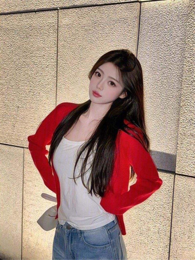 南昌外围 甜美童颜 粉嫩诱人 纯天然雪白肌肤 真人真照 性格好 情商高 干净清爽 豪华工作室 4 1000004397