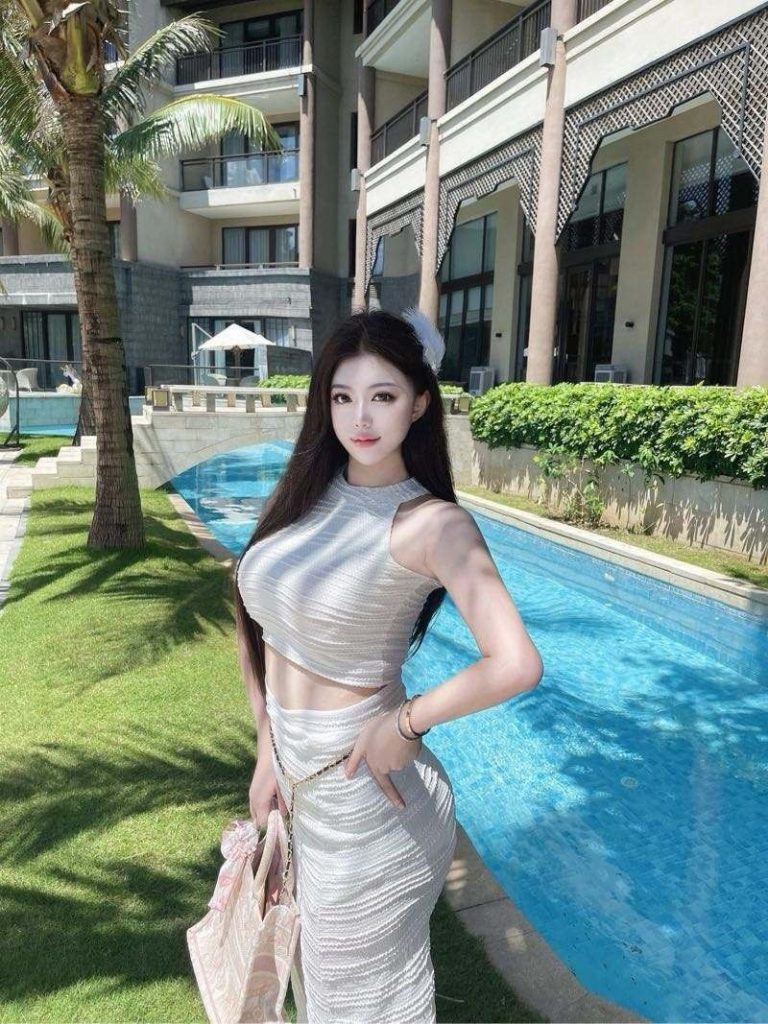 长春外围 纯天然F罩杯大奶 童颜巨乳超大奶 欧美蜜桃臀 风骚御姐 淘宝胸模 前凸后翘 绝对丰满天花板 口活超级好 一流体验 4 1000005456