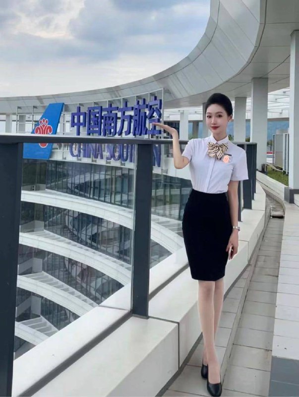 济南外围学生妹 172 天然C 空乘 御姐 萝莉 1 file 1454