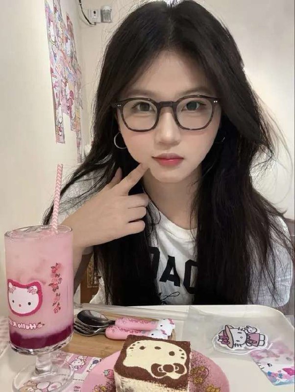 济南外围学生妹 170/90 天然C 萝莉 肤白貌美 初恋feel 3 file 1572