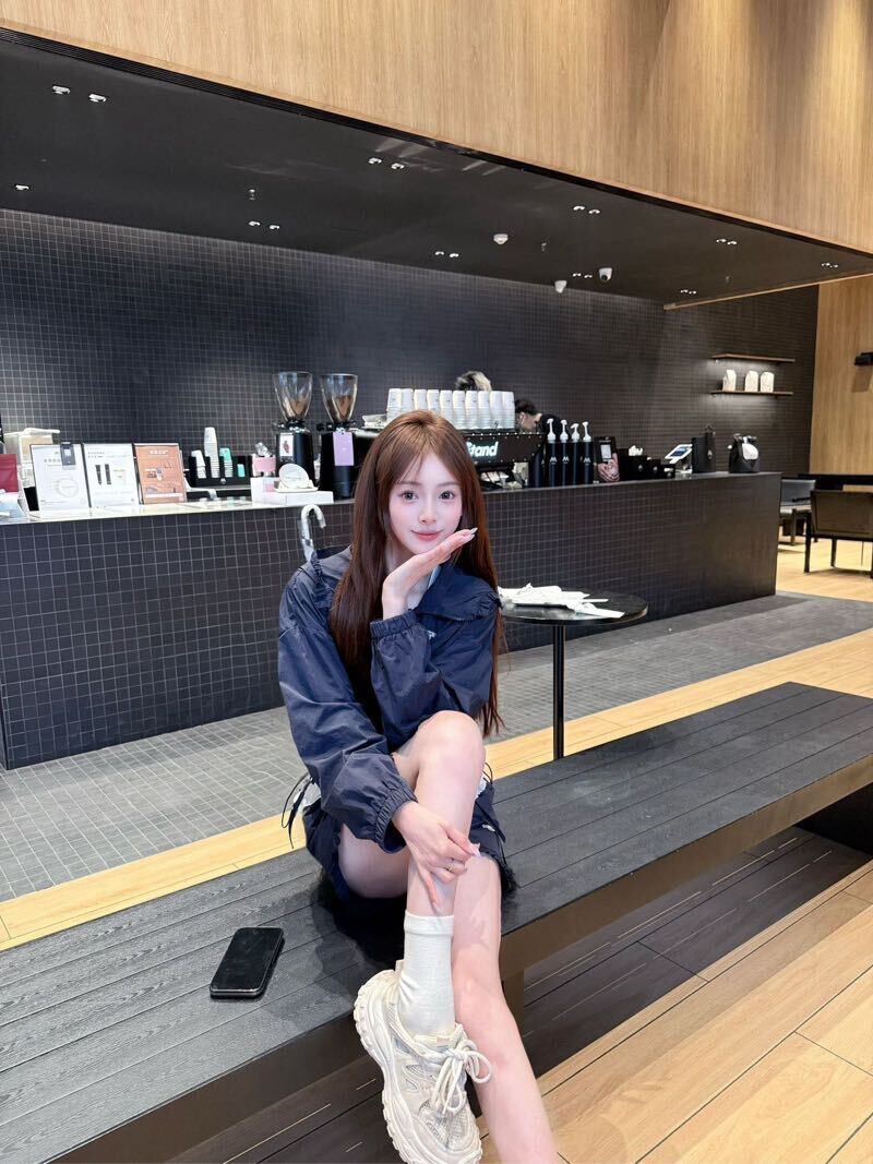 济南外围新人 168/42 天然C 小妹 热情 乖巧 6 file 1694