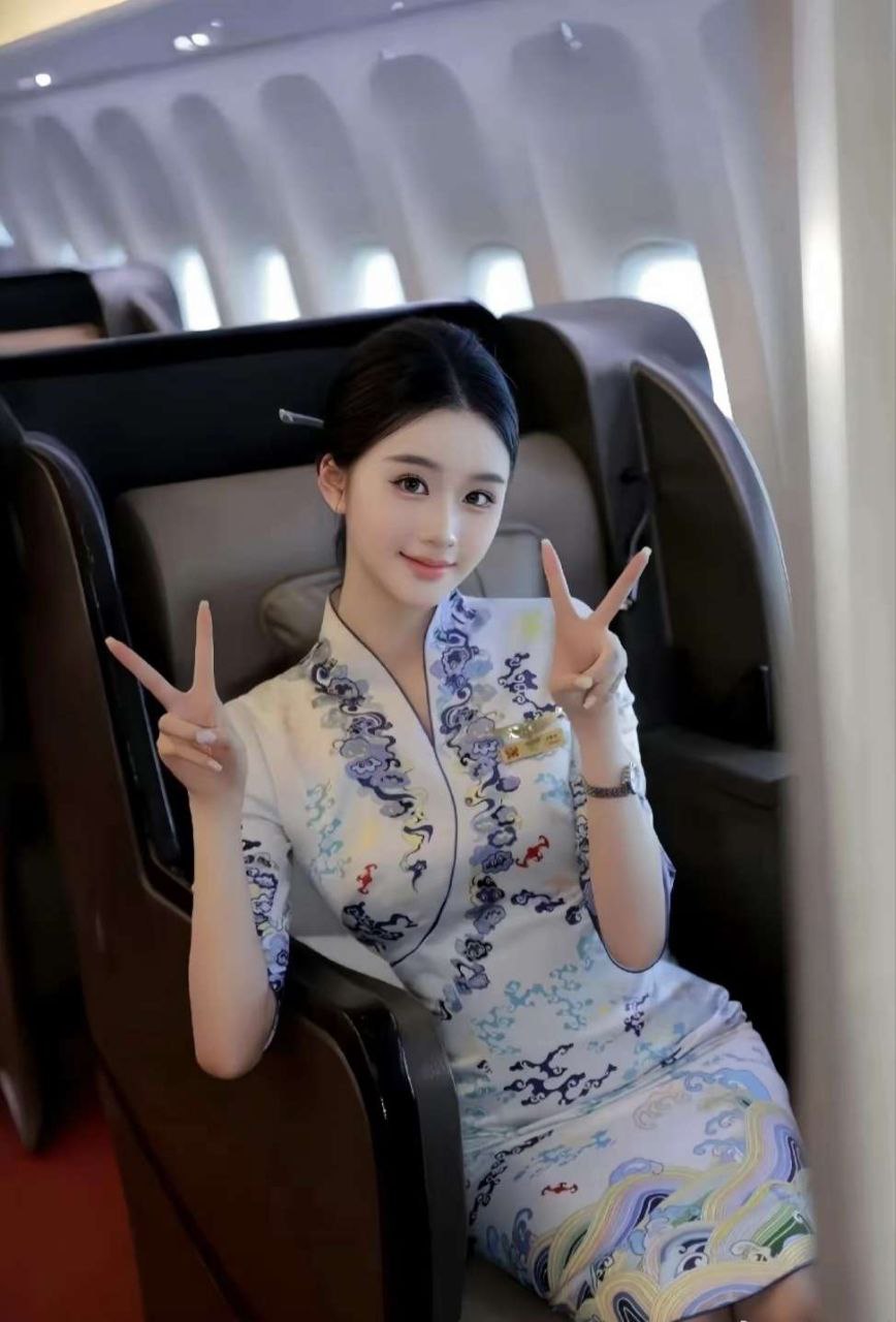 武汉外围极品新人海航空姐身高171大长腿 黑丝制服诱惑天然无整前凸后翘肤白貌美短期兼职 1 武汉外围极品新人海航空姐身高171大长腿 黑丝制服诱惑天然无整前凸后翘肤白貌美短期兼职