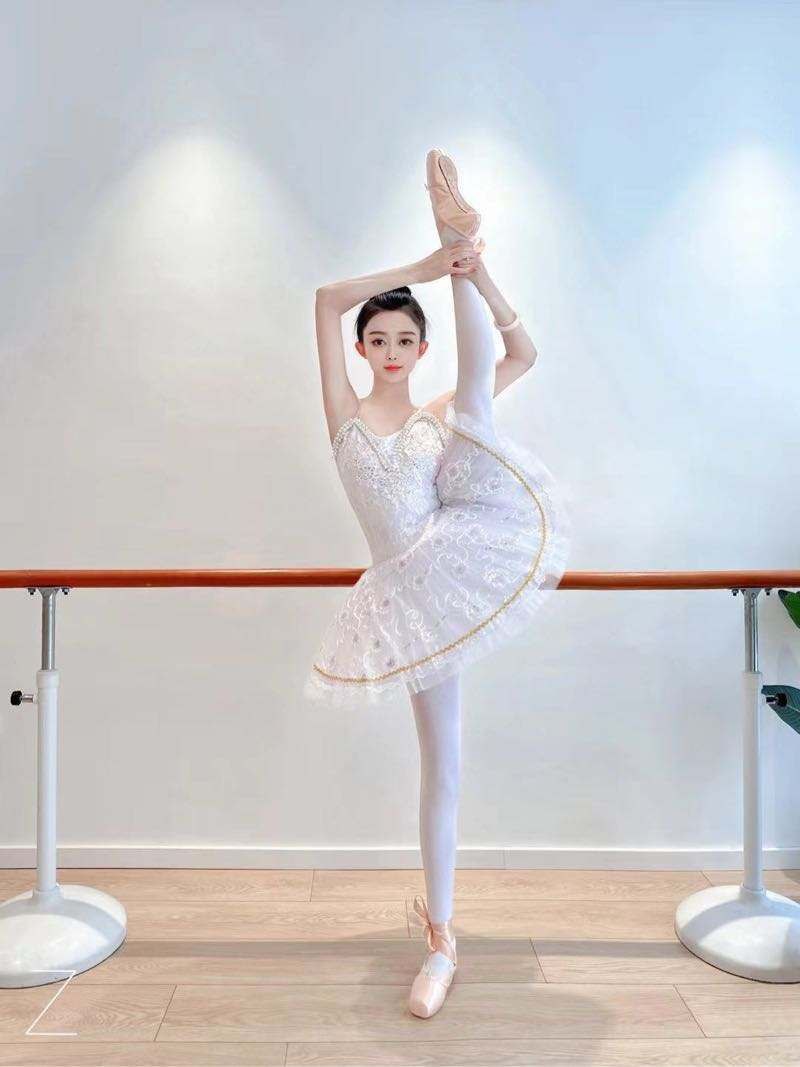 天津外围纯新人兼职北京舞蹈学院芭蕾舞专业研究生现音乐学院基本功老师解锁任何姿势配合度极高