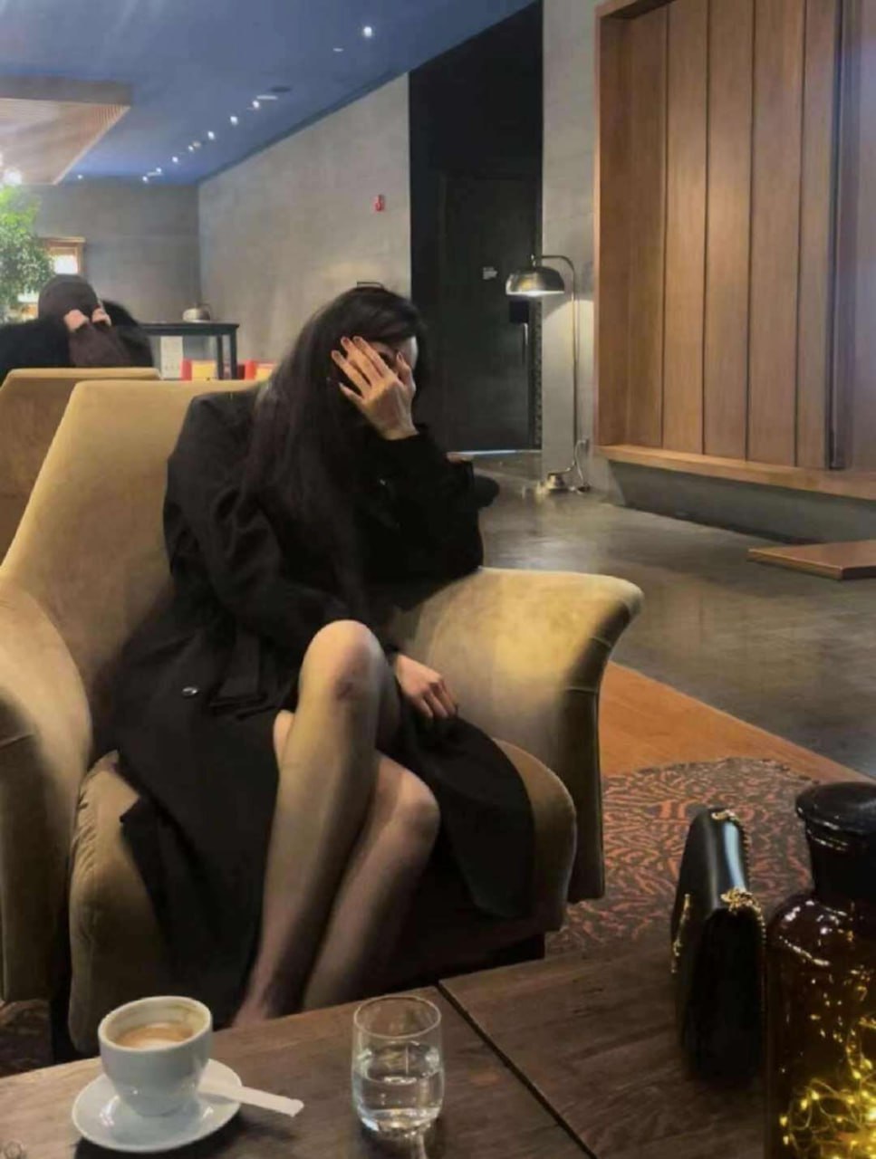 昆明外围空姐 175 天然D 御姐 气质 制服 3 file 3326