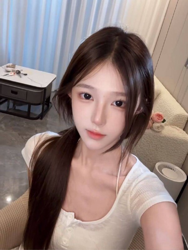 北京外围04年学生妹 176 天然D 大长腿 初恋feel 听话 1 file 5089