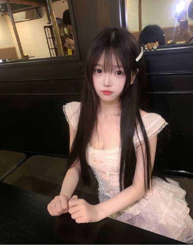 北京外围少女 165/44 天然D 五官精致 精致 童颜 1 file 5095