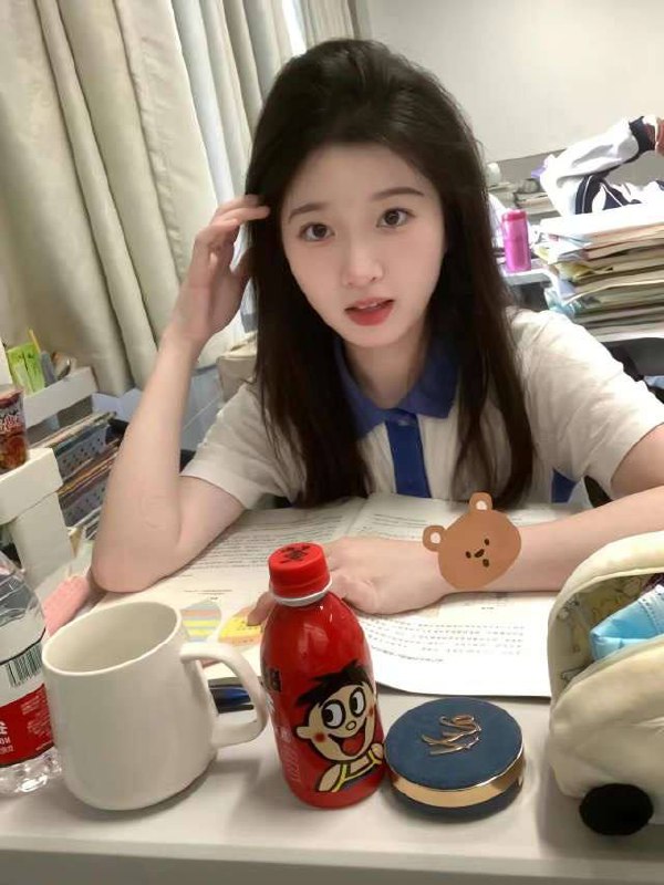 青岛外围主动 175/69 天然C 新人 1 file 5379