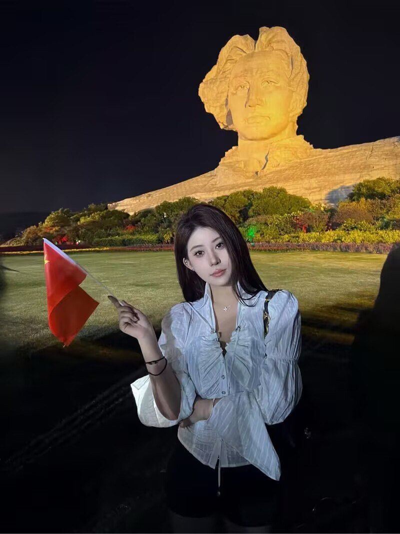 武汉外围学生妹 174/98 天然D 纯欲 洋气 新人 3 file 6110