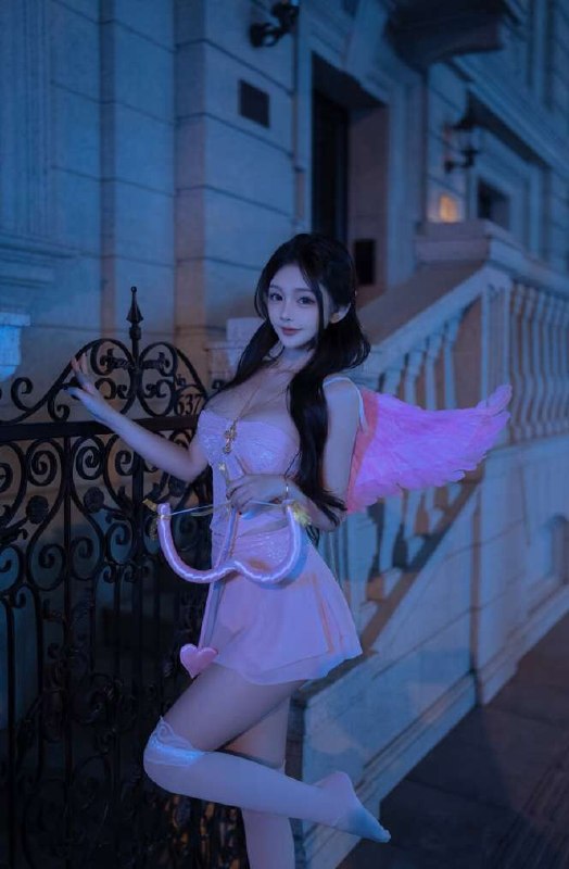 苏州外围纯欲 173/98 天然E 少女 巨乳 童颜巨乳 1 file 6646