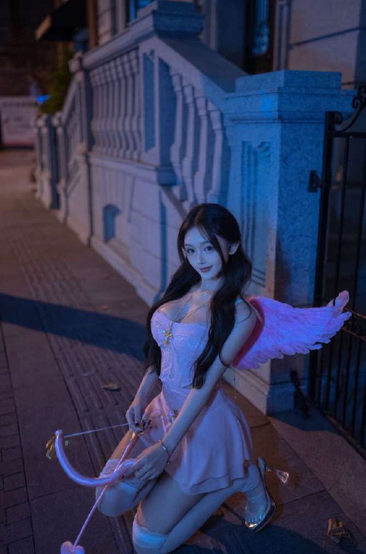 苏州外围纯欲 173/98 天然E 少女 巨乳 童颜巨乳 5 file 6650