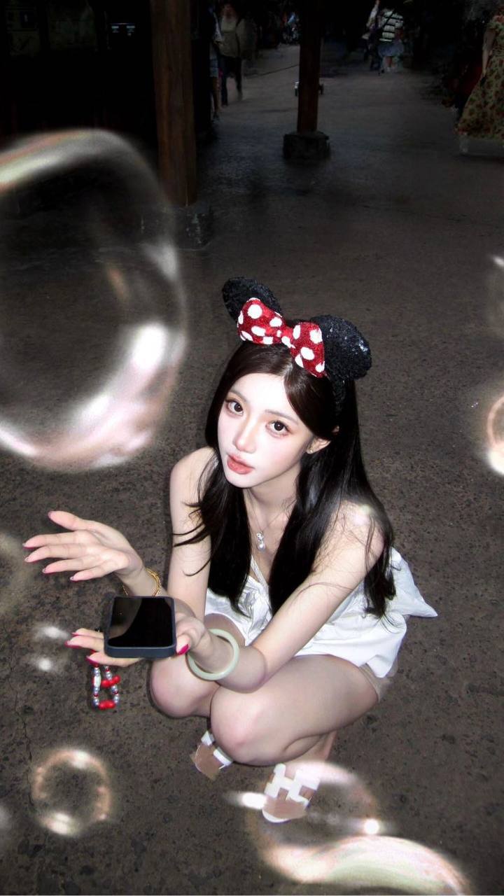 深圳外围模特 174/98 天然C 治愈系 气质 兼职 1 file 6677