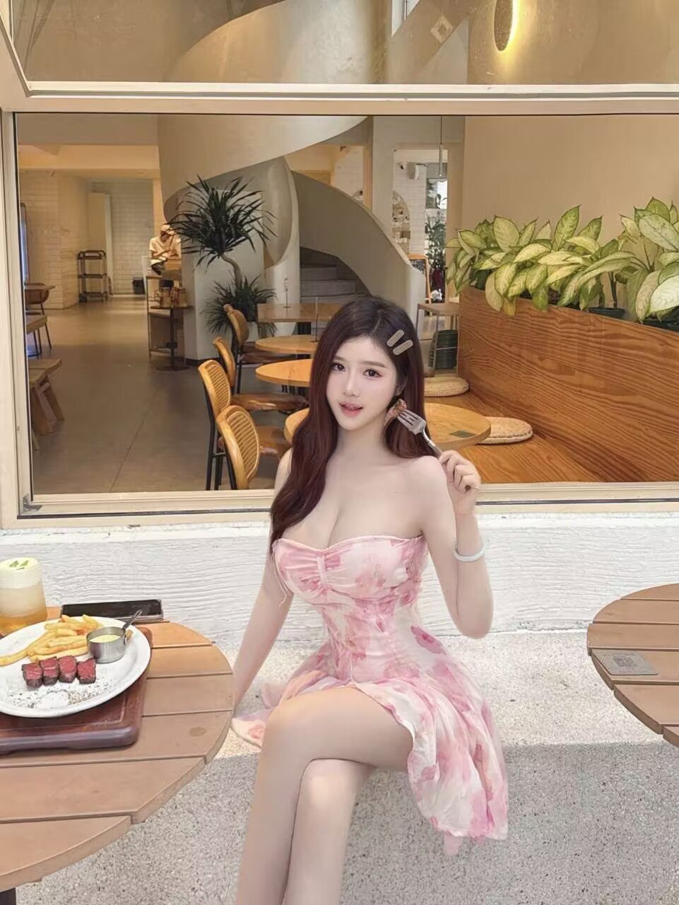 南宁外围活泼 172/89 天然E 2 file 6834