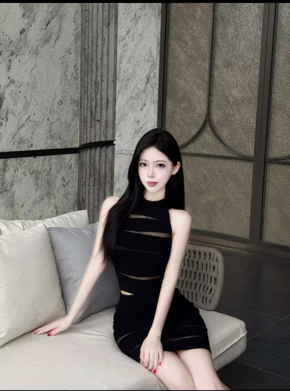 南宁外围纯欲 167/85 天然C 筷子腿 制服 精致 4 file 6841