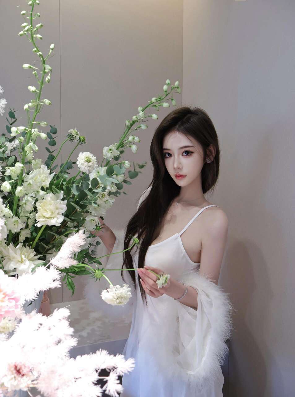 长春外围制服 168/80 天然D 服务型 新人 妩媚 3 file 6951